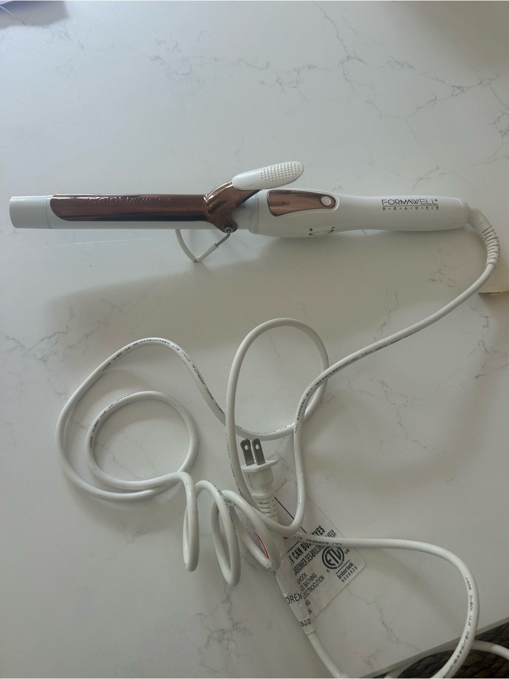 Hair styling tool - Formawell Beauty